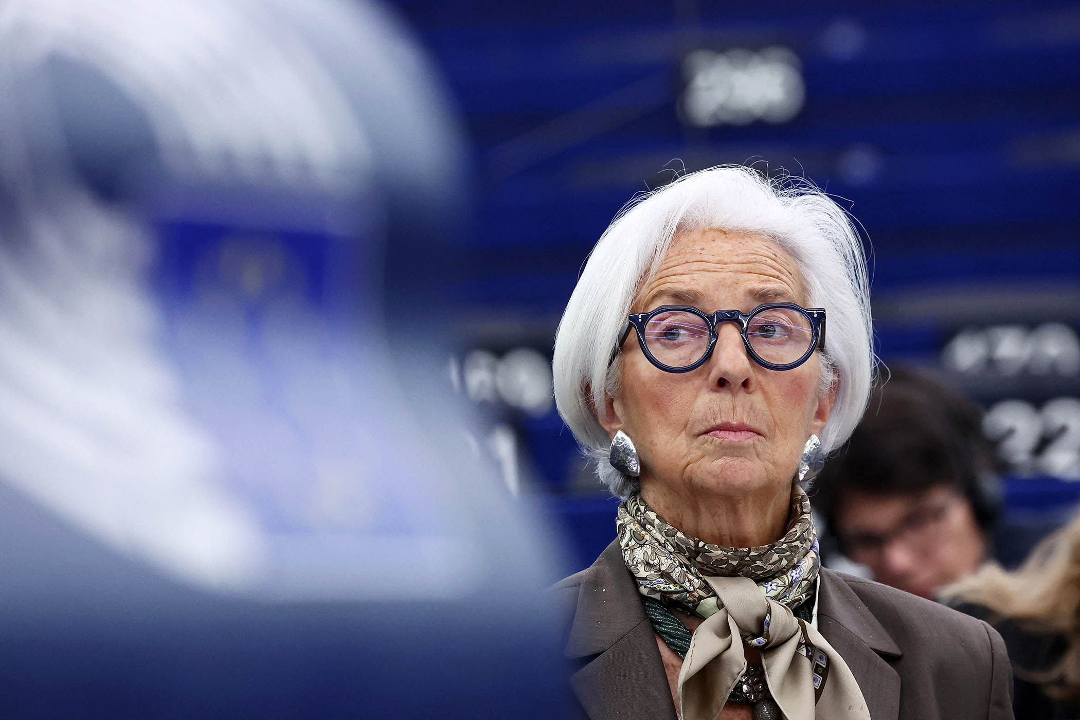 To leave or not to leave – that is the question for Christine Lagarde