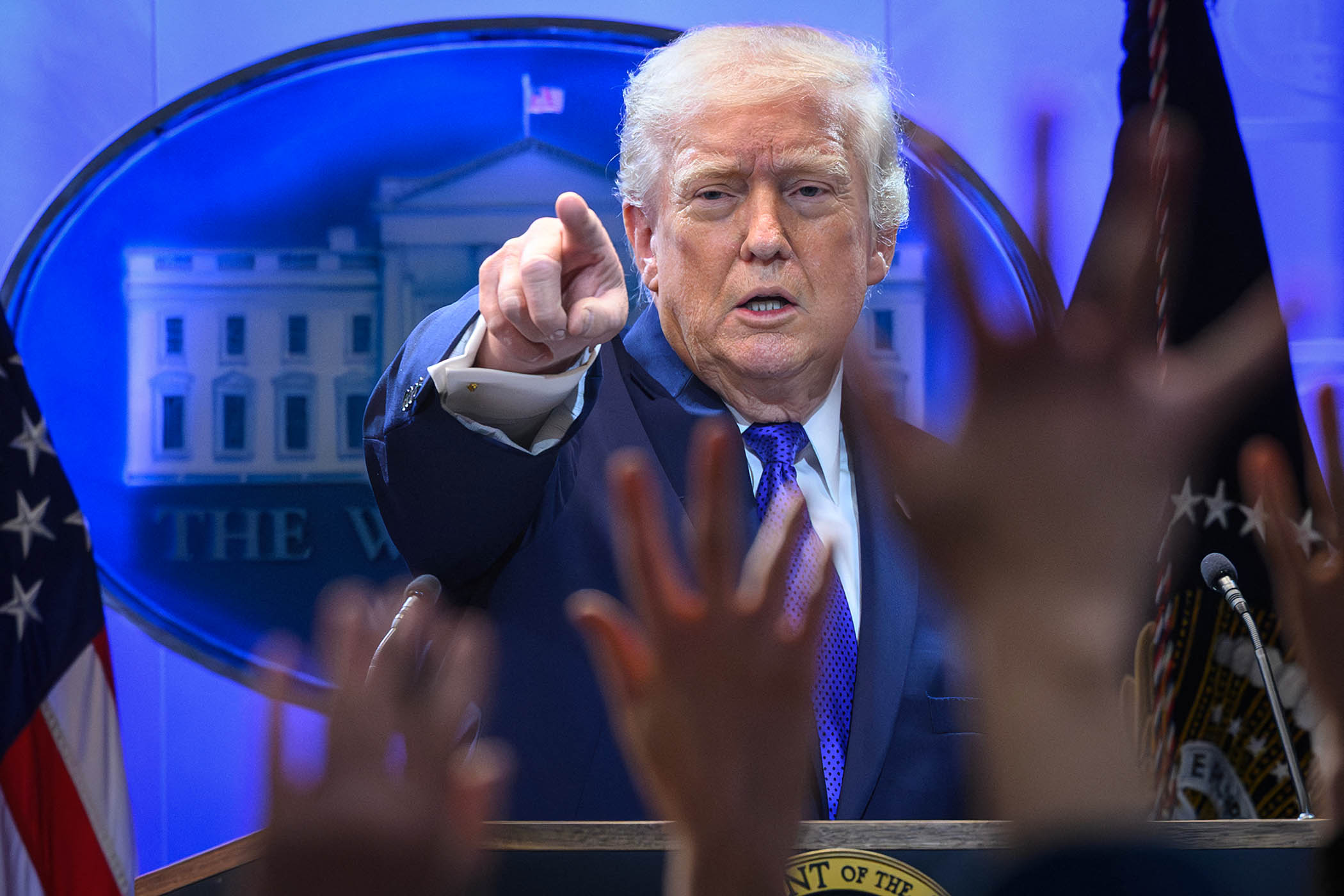 ‘Fools and lapdogs’: Trump blasts his supreme court judges over tariff defeat