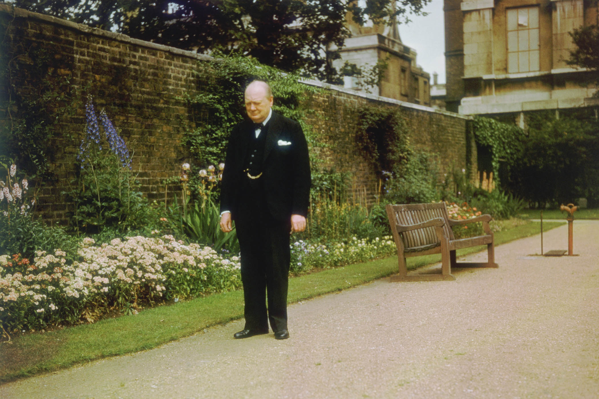 Trump says Starmer is no Churchill. He has no idea what that means