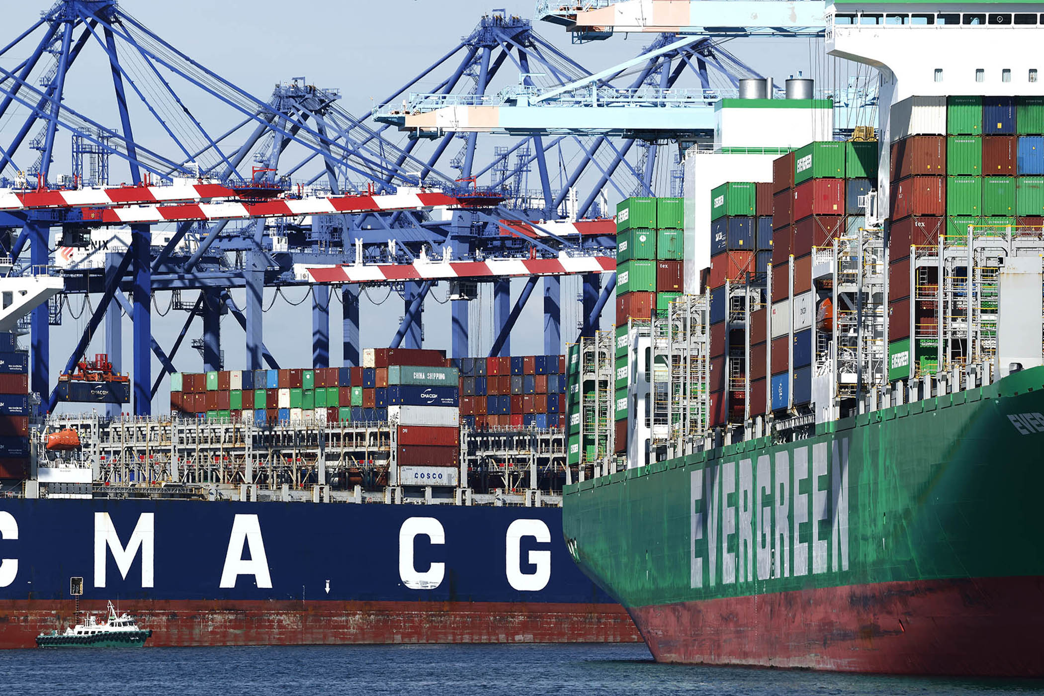 Trump’s tariff dreams are not dead. But they’ve been put on life support