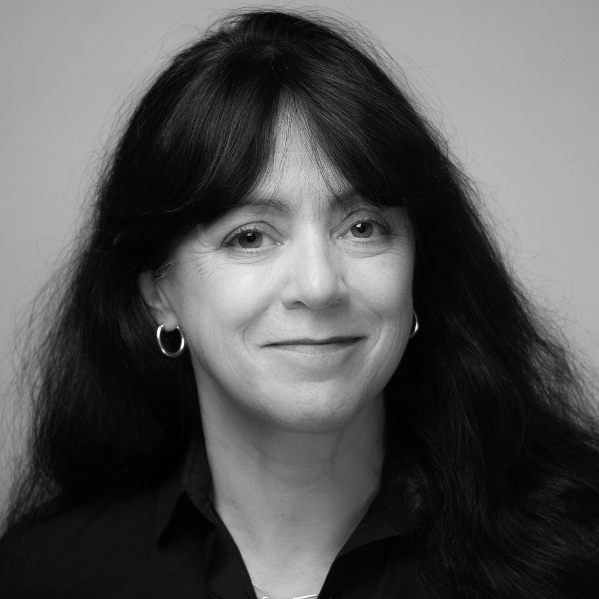 Photo of Kim Willsher