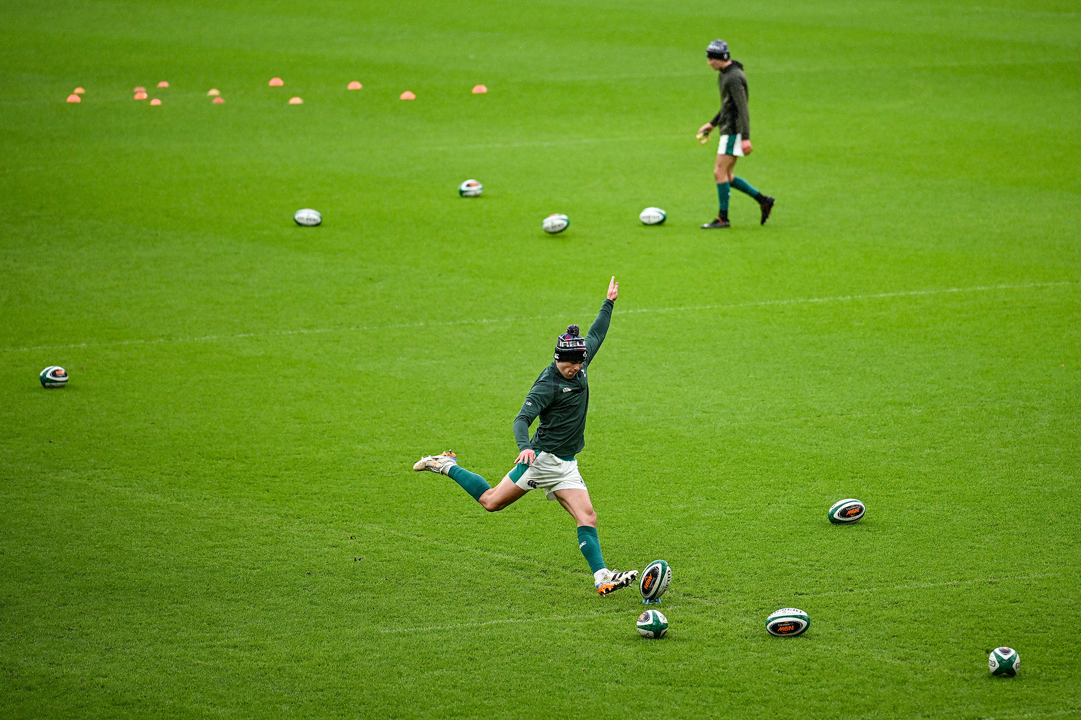 Crowley v Prendergast battle has become Ireland’s toxic Six Nations debate