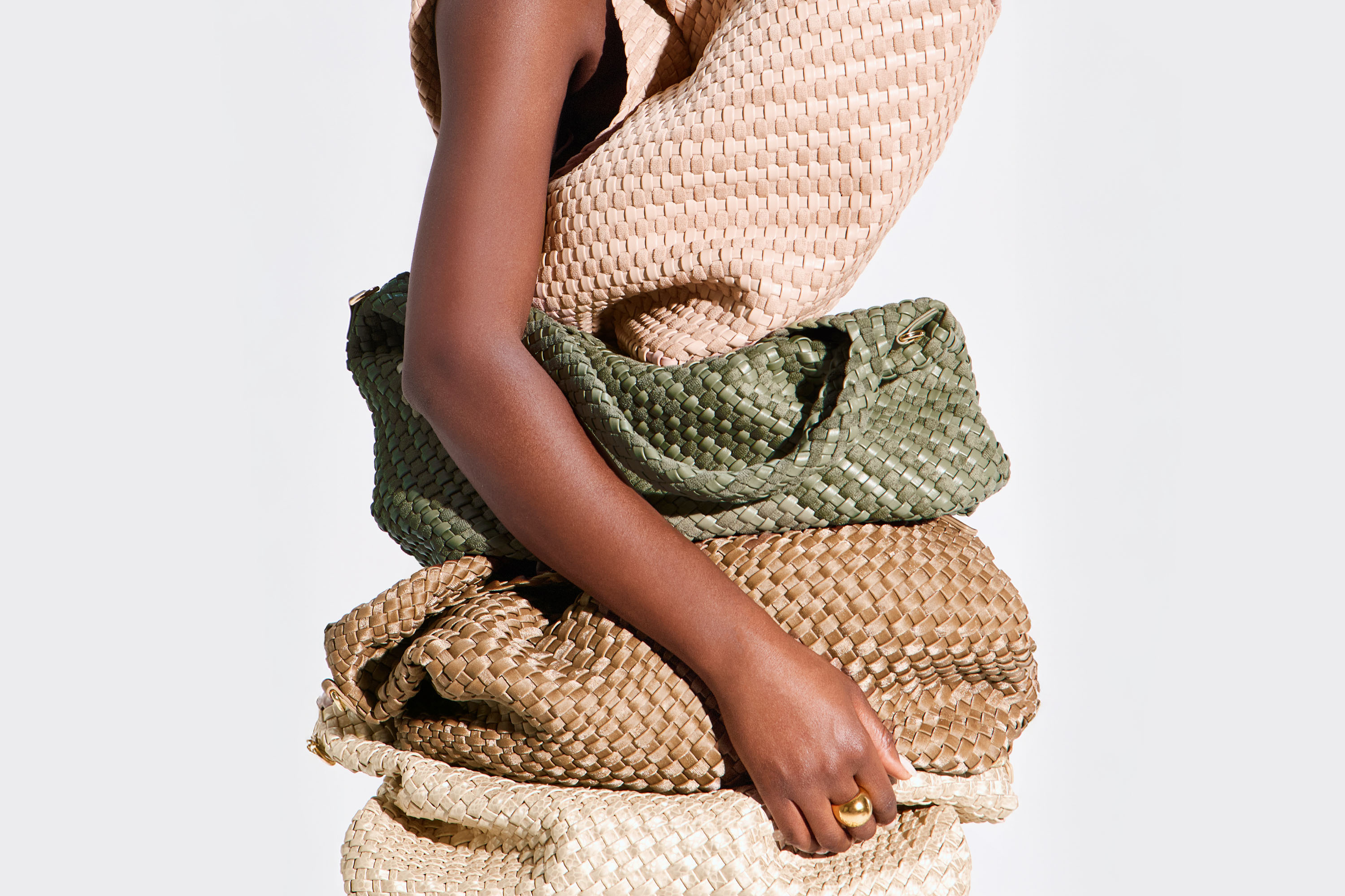Bagsy this season's woven tote